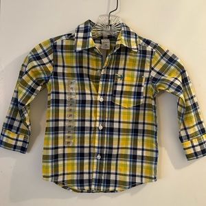 NWTs Carter’s Boys Sz 2T button down, long sleeve shirt.
